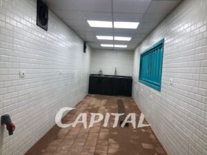 حاويات للبيع 