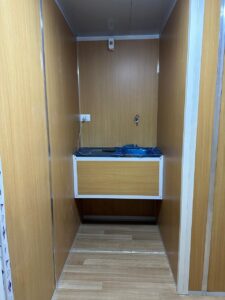 كرفانات سكنية جاهزة في غزة 